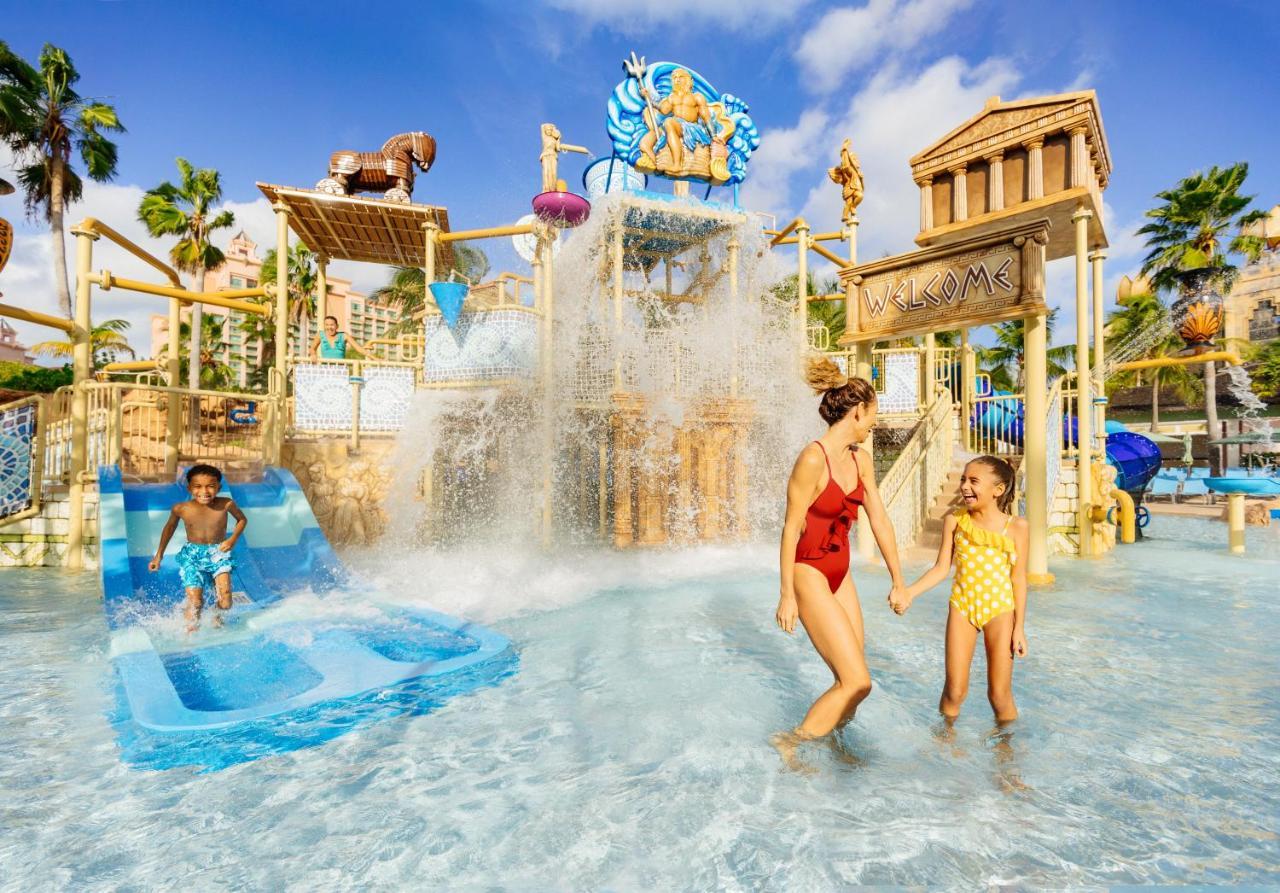 Отель The Coral At Atlantis Нассау Экстерьер фото
