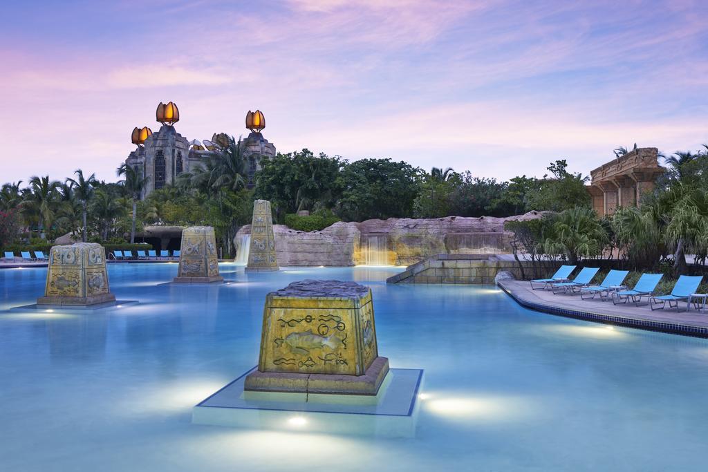Отель The Coral At Atlantis Нассау Экстерьер фото