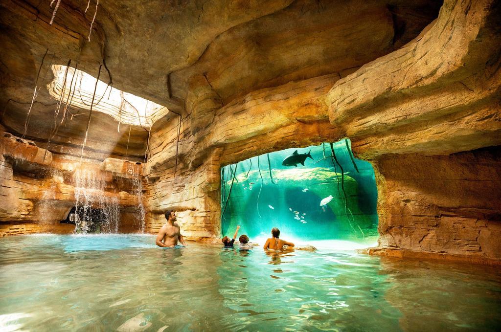 Отель The Coral At Atlantis Нассау Экстерьер фото